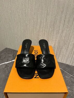 LOUIS VUITTON Revival Mules